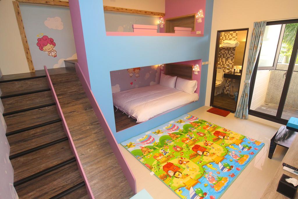 Childlike Innocence Homestay Hualien City Εξωτερικό φωτογραφία
