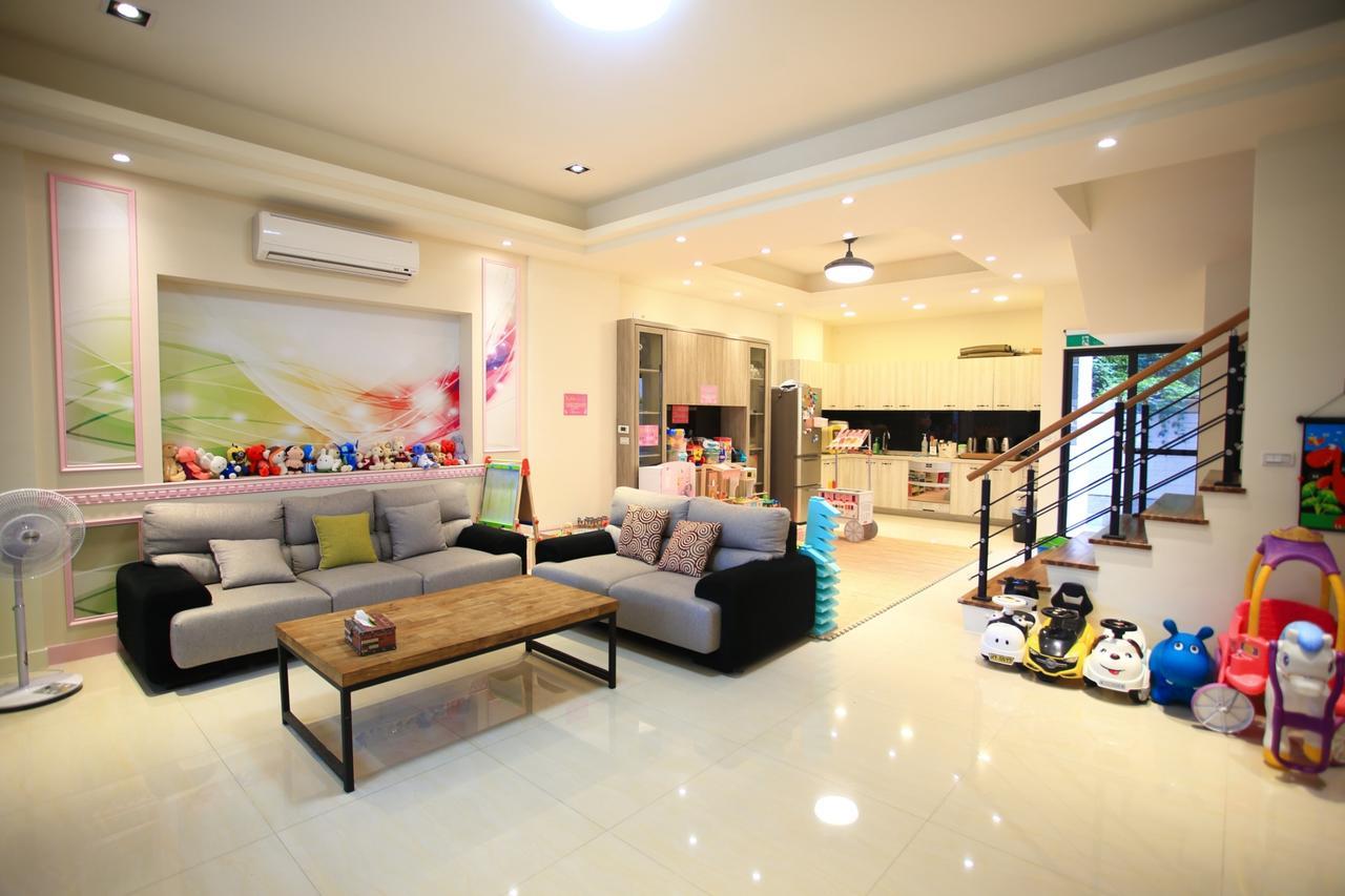 Childlike Innocence Homestay Hualien City Εξωτερικό φωτογραφία